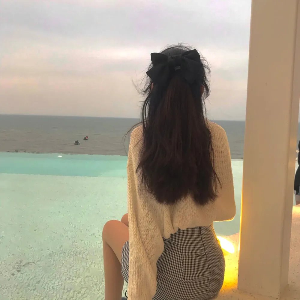 云端男女